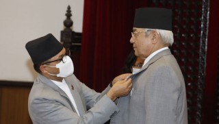 राष्ट्रियसभा सदस्यमा मनोनित वामदेव गौतमले लिए सपथ