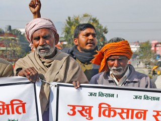 प्रधानमन्त्री निवास घेर्ने उखु किसानको चेतावनी, पैसा नलिई घर नफर्किने अडान