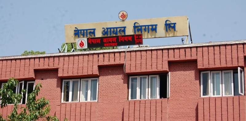 व्यवसायीको कमिसन बढेपछि पेट्रोलियम पदार्थको मूल्य पनि बढ्ने