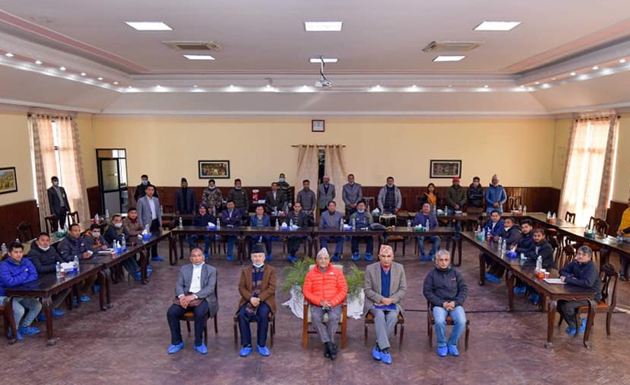 पूर्वलडाकू ओली समूहमा लागेपछि प्रचण्ड समूहको प्रतिक्रिया कस्तो?