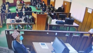 इजलासमा चल्यो दोहोरी, ‘न बिर्सेँ तिमीलाई’को जवाफमा ‘नाइँ मलाई त्यही केटी चाहिन्छ !’