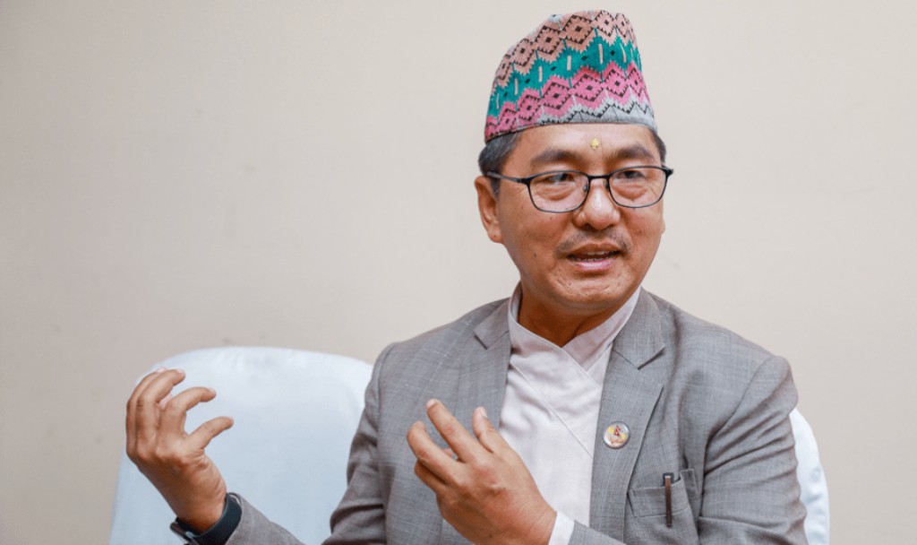 देउवालाई प्रधानमन्त्री बनाएर देशलाई फाईदा छैन-राजेन्द्र लिङ्देन
