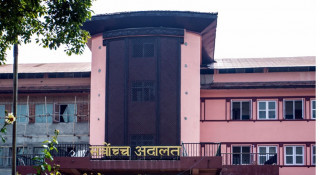 निजगढमा रोकियो अन्तर्राष्ट्रिय विमानस्थल, लालबाबुले दिए कडा जवाफ