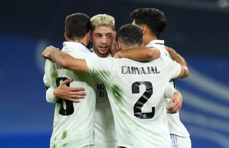 Real Madrid beat Barcelona 3-1