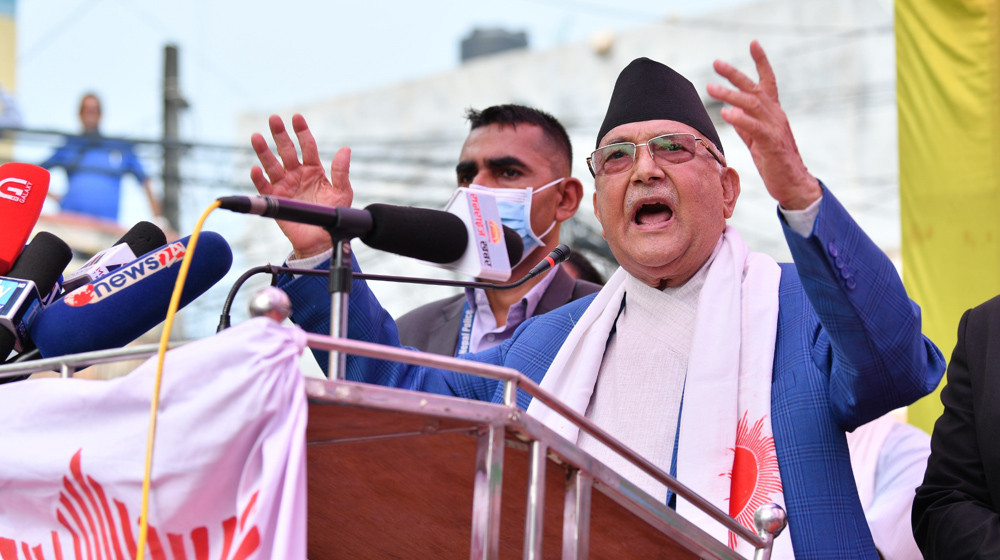 ओलीले आज  चितवन र सिन्धुलीको चुनावी सभालाई सम्बोधन गर्ने