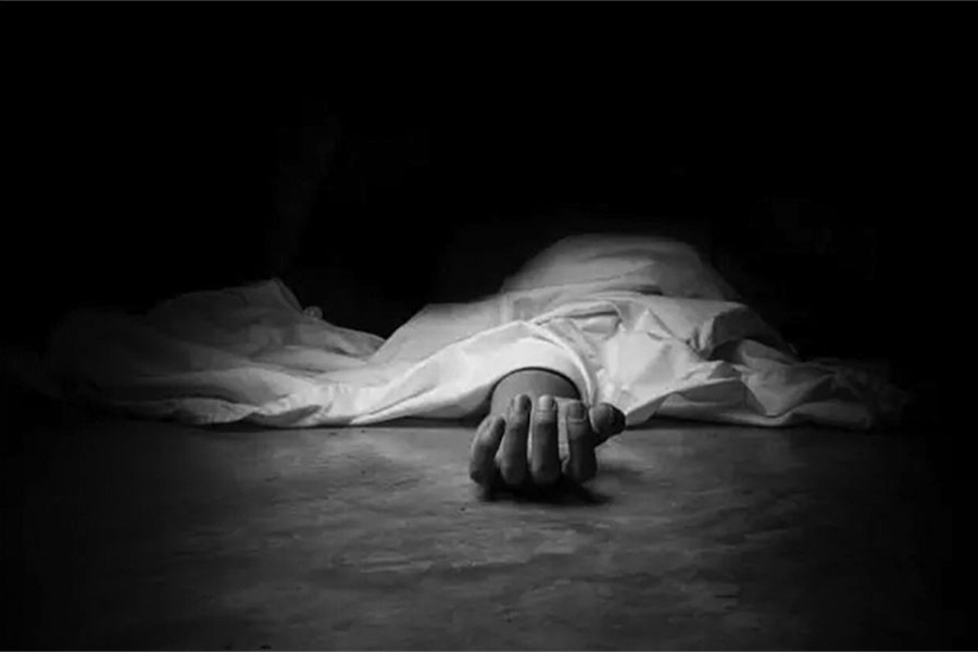 इलाममा ढिस्कोले पुरिएर ४ जनाको मृत्यु