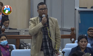 नाउपाभित्रको विवादले सुदूरपश्चिममा सरकार गठनमा समस्या आयो : सांसद ओली