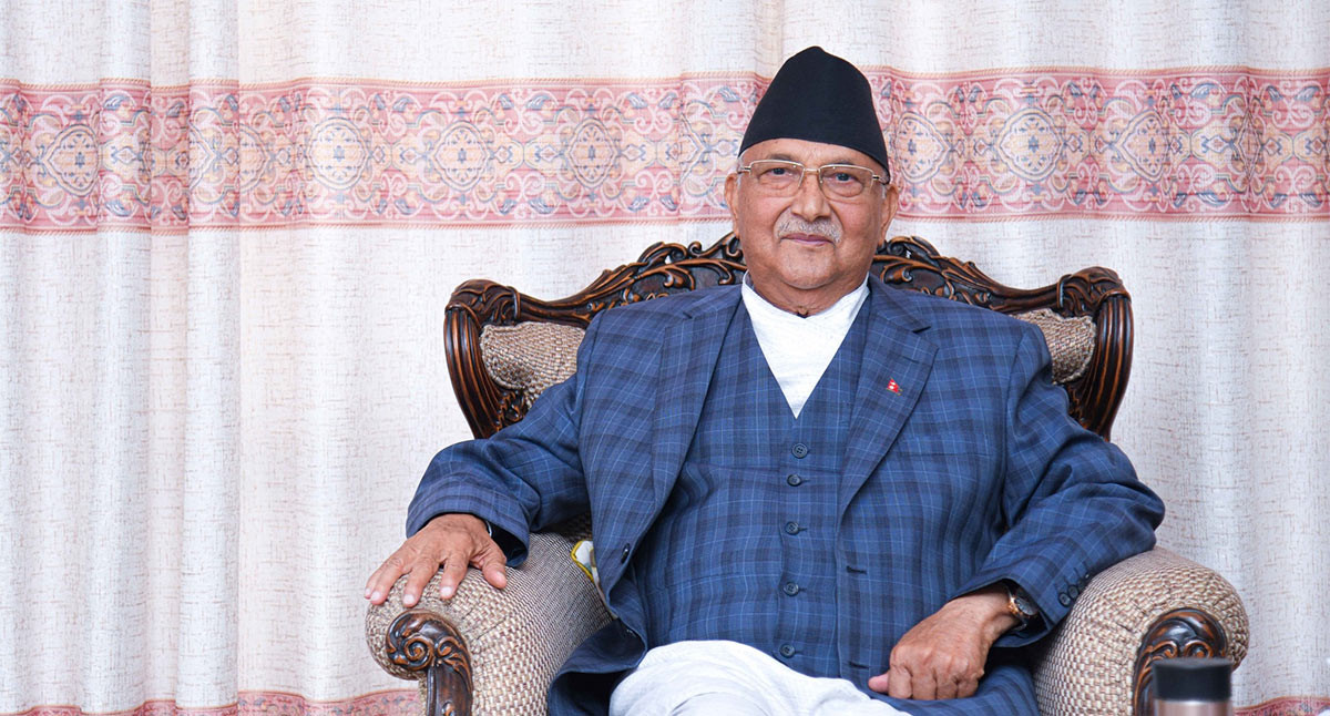 एमाले अध्यक्ष ओली चौथो पटक प्रधानमन्त्री नियुक्त, ठूलो दल कांग्रेसको समर्थन पाएपछि सुशासन ल्याउन सहज, काम गर्नेमा शंकैशंका (खास खबर)