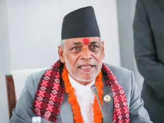 अनुदानमा मलखाद उपलब्ध गराउँदै आएको कृषिमन्त्री अधिकारीको दाबी
