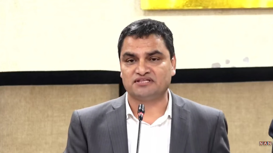 चिकित्सक र नर्सको पारिश्रमिक बढाउने स्वास्थ्यमन्त्रीको दाबी
